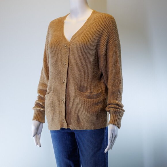 GRACE & LACE:  Bambü Ribbed Button Cardigan - Picture 4 of 9